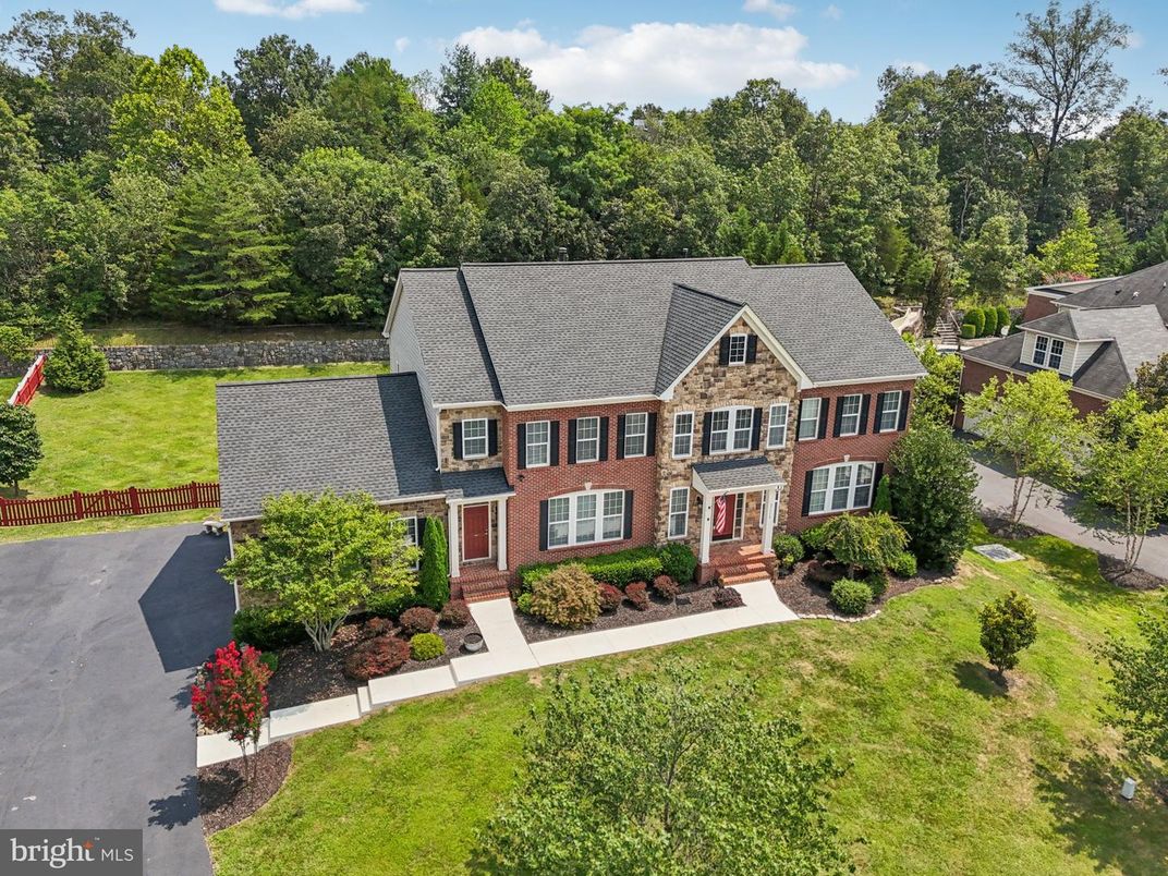 Exterior, Facade, Brick Facade, French Provincial