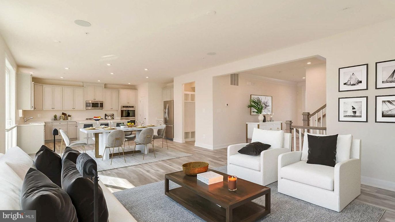 Dining room, Interior, Kitchen, Living room, Recessed Lighting, Stainless Steel Appliances, Wood Texture Flooring