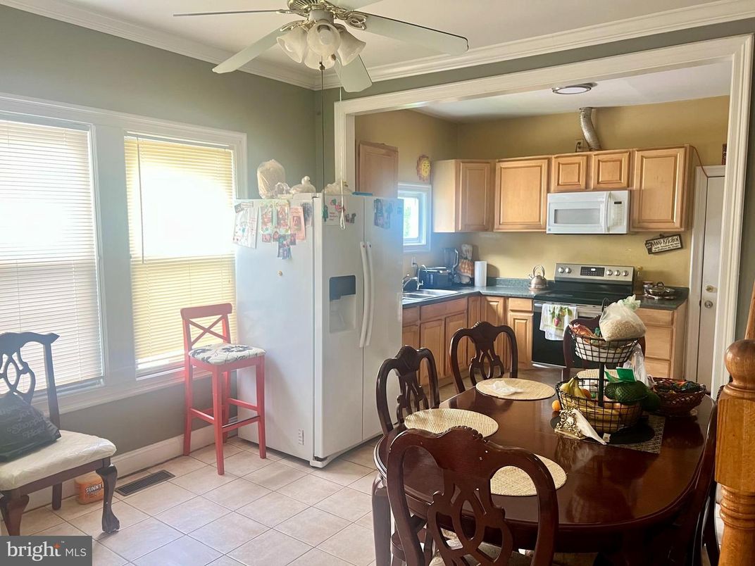 Dining room, Interior, Kitchen