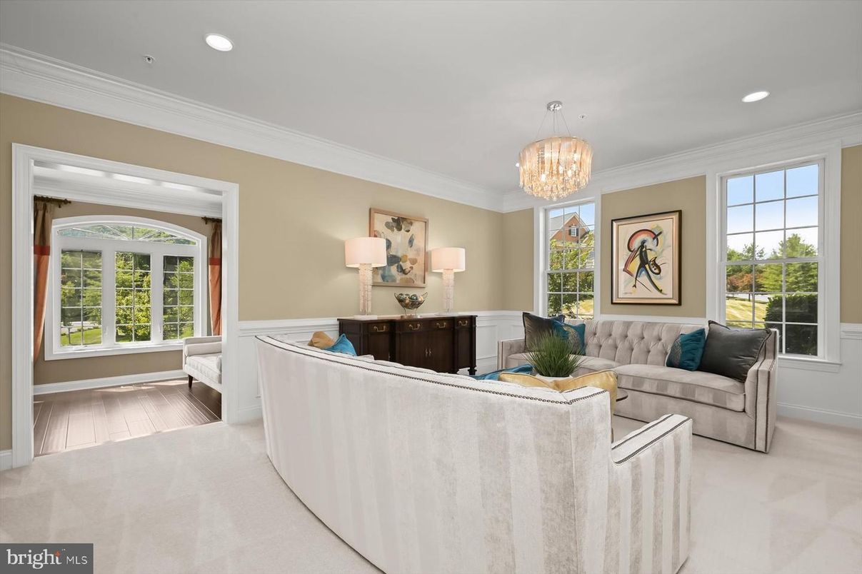 Chandelier, Interior, Living room, Recessed Lighting, Wood Texture Flooring