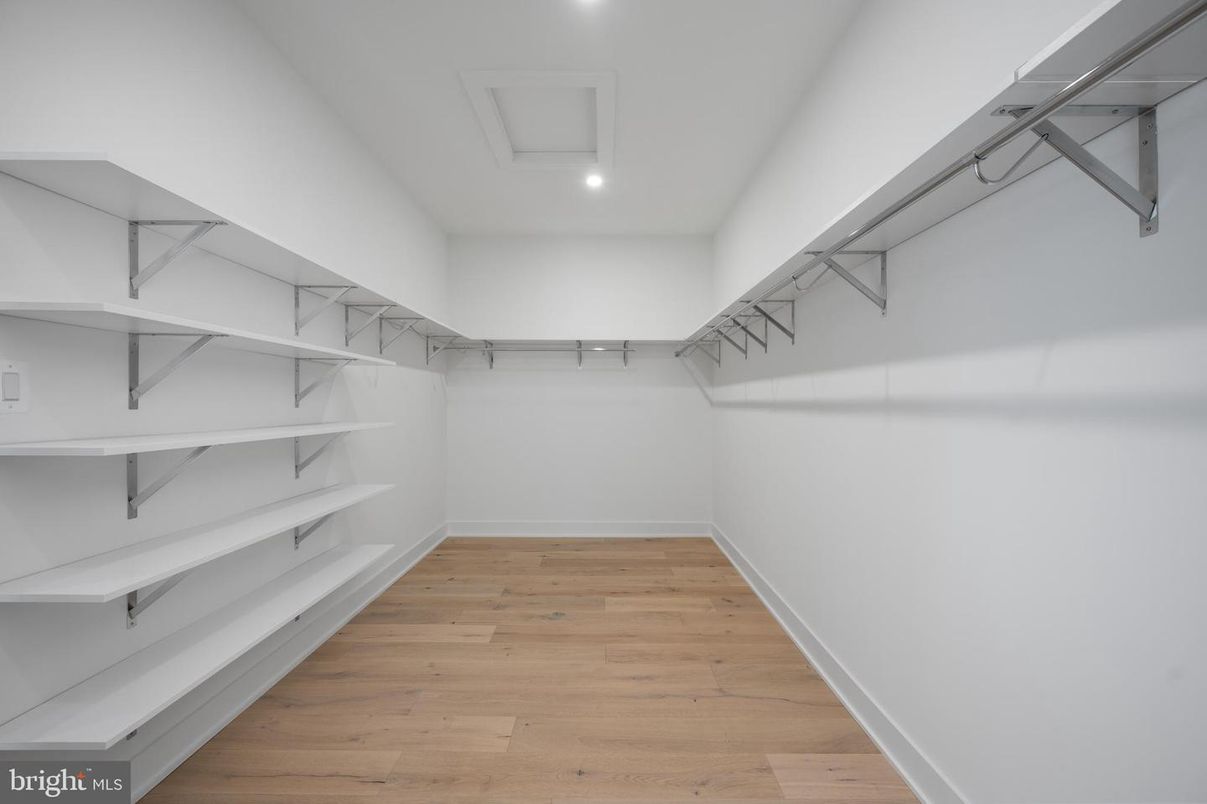 Interior, Recessed Lighting, Walk-in Closets, Wood Texture Flooring