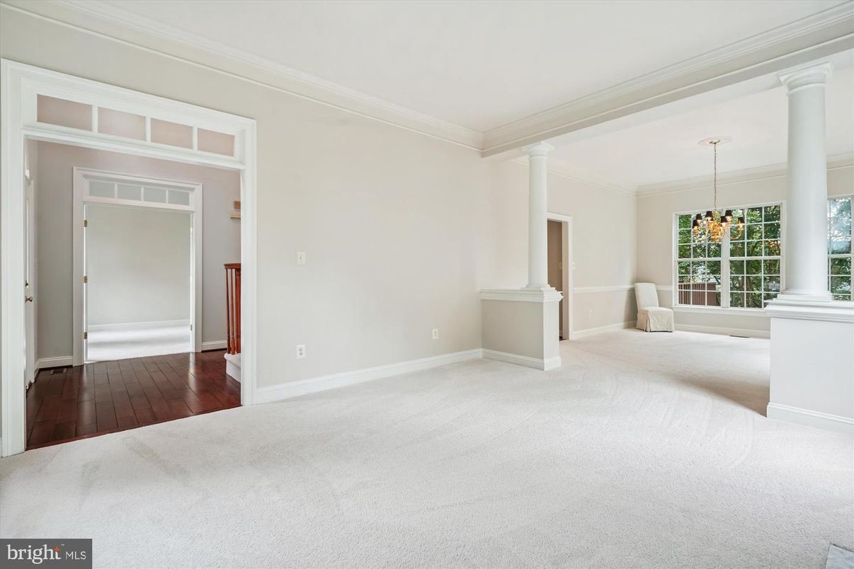 Chandelier, Empty room, Interior, Pendant Lights, Wood Texture Flooring