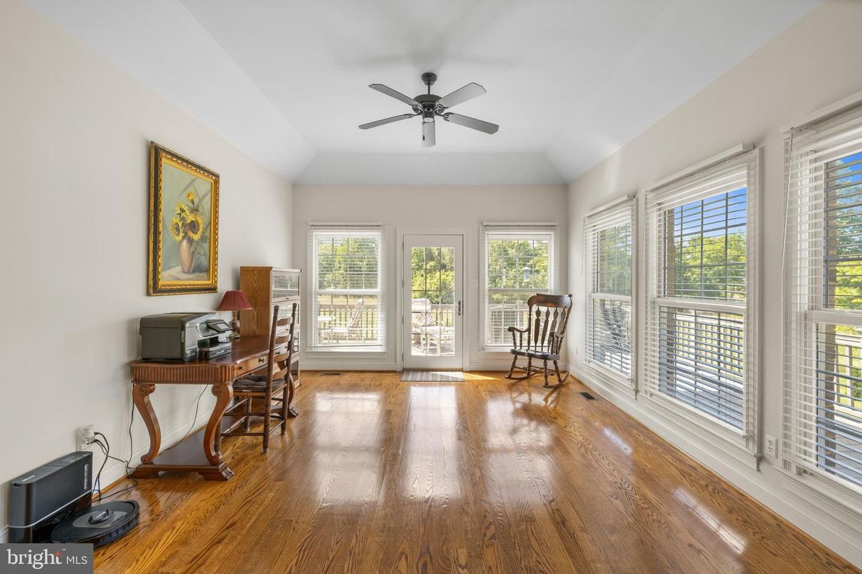 Home Office, Interior, Wood Texture Flooring