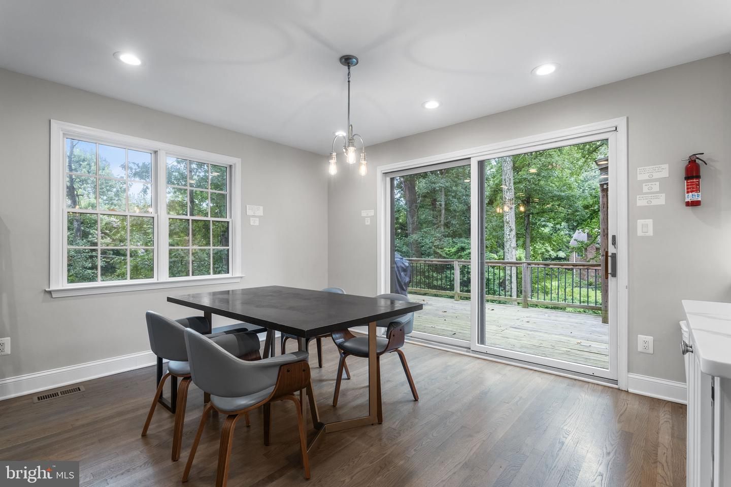 Dining room, Interior, Pendant Lights, Recessed Lighting, Wood Texture Flooring