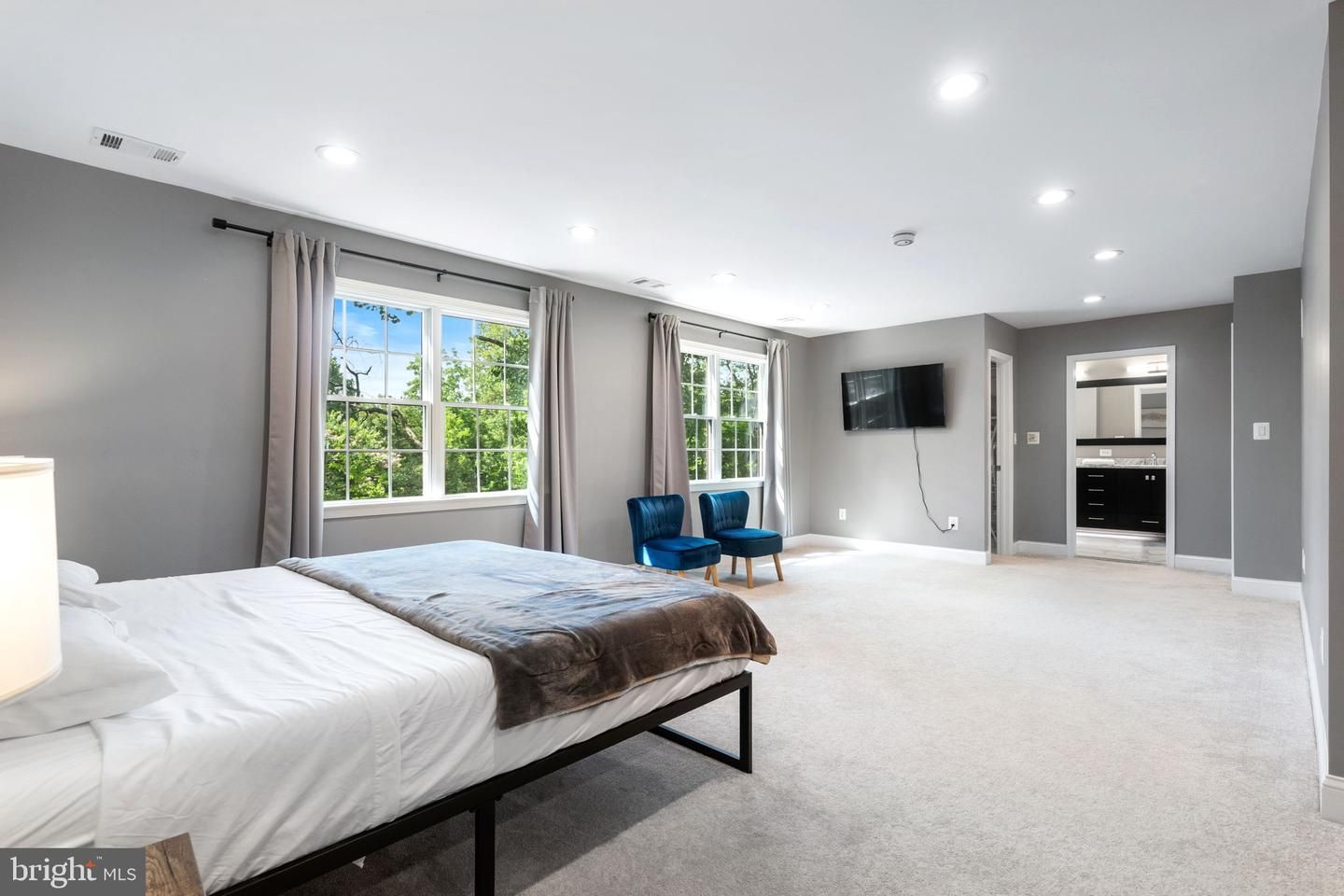 Bedroom, Interior, Recessed Lighting