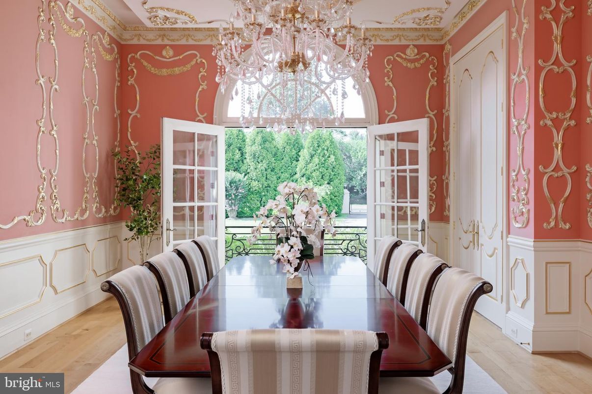 Chandelier, Dining room, Interior, Wood Texture Flooring