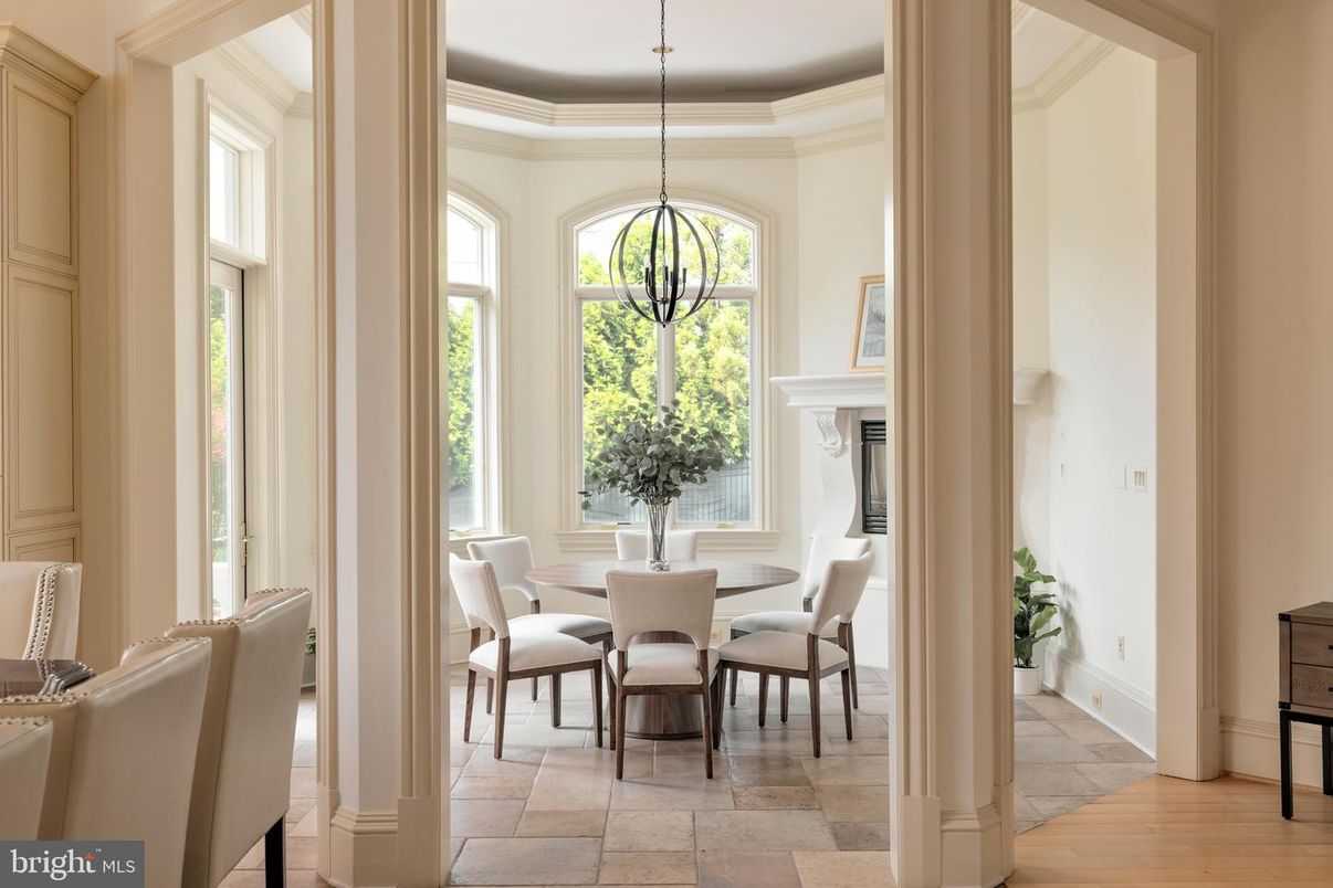Dining room, Interior, Pendant Lights