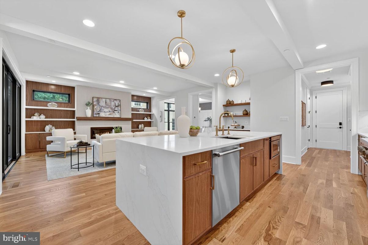 Fireplace, Interior, Kitchen, Living room, Pendant Lights, Recessed Lighting, Wood Texture Flooring