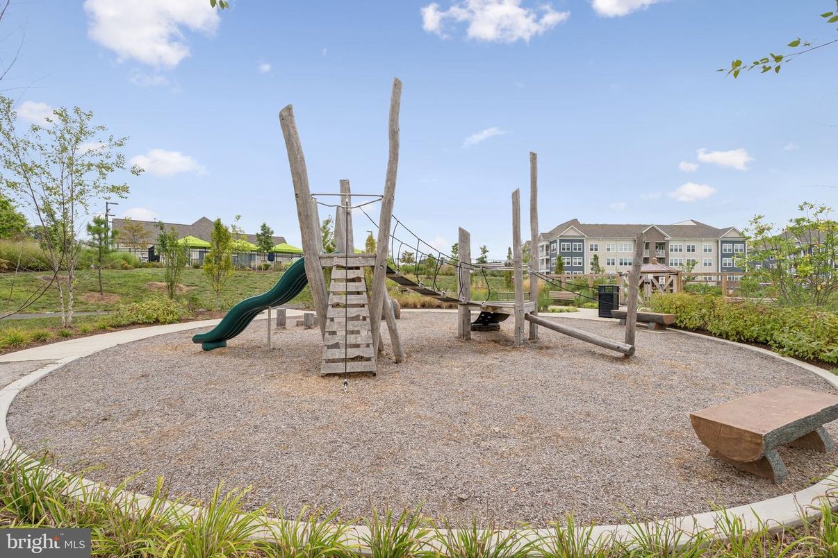 Backyard, Exterior, Playground