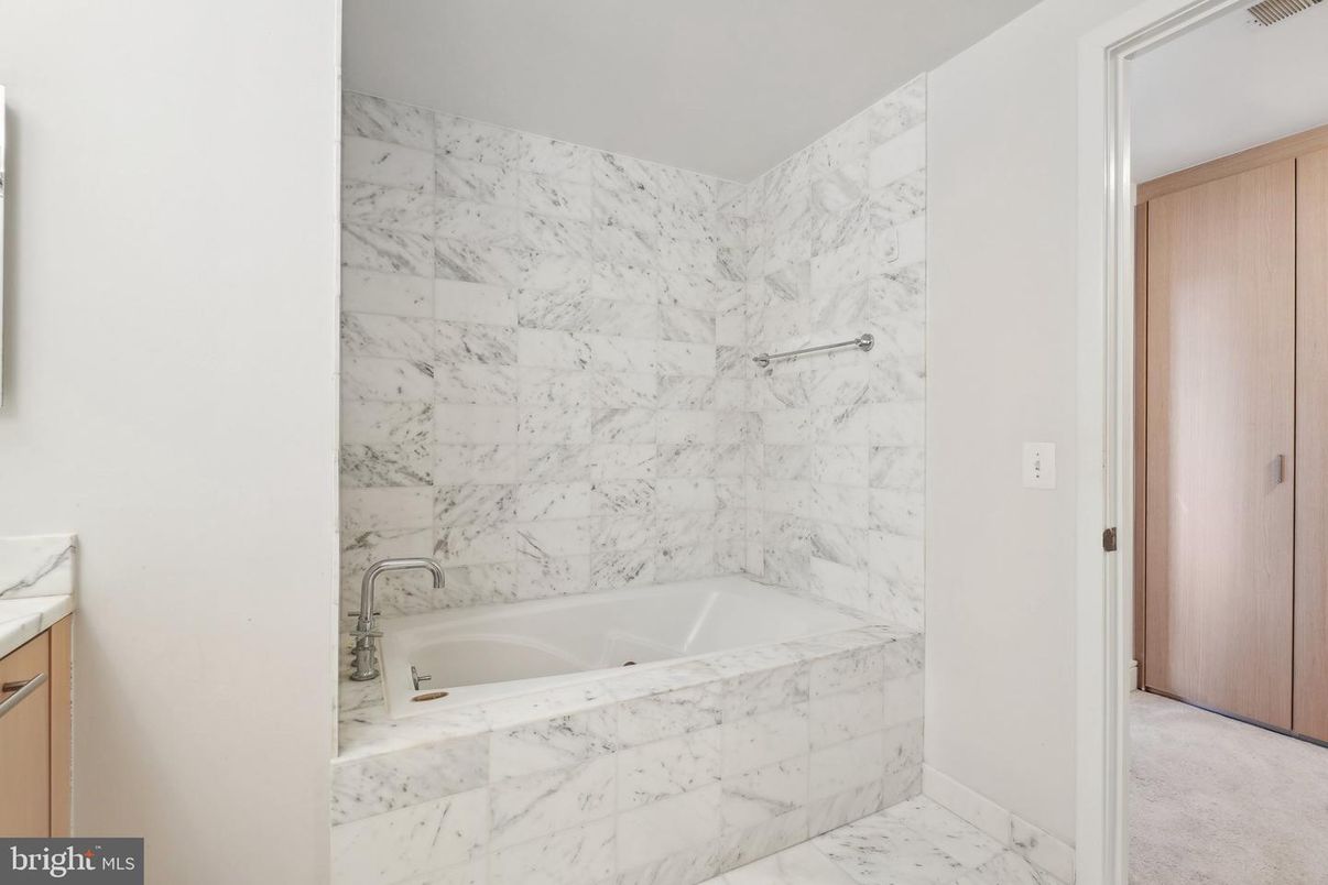 Bathroom, Interior, Marble, Marble Walls
