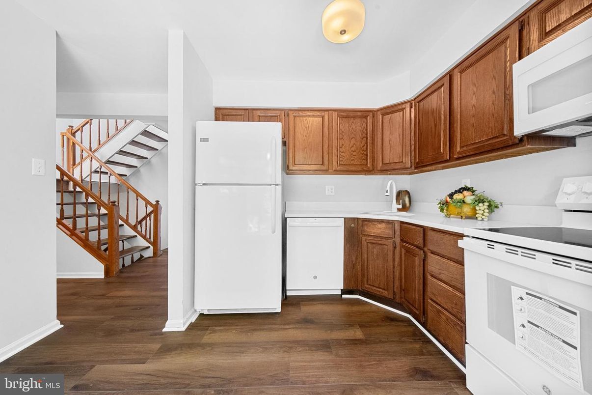 Interior, Kitchen, Wood Texture Flooring