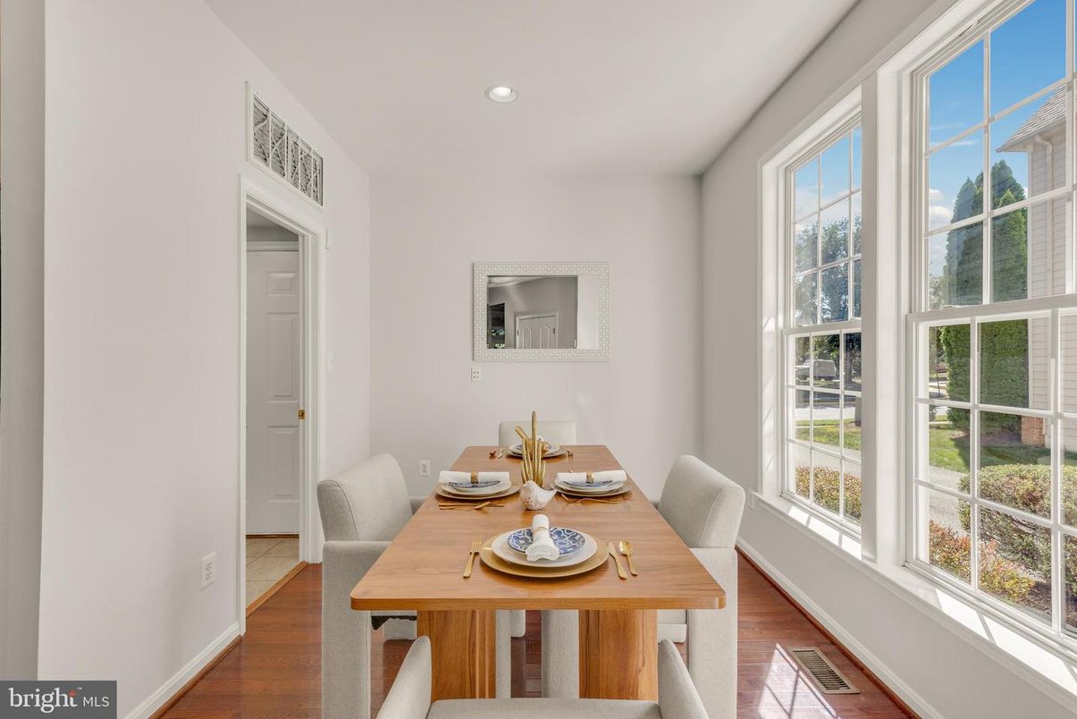 Dining room, Interior, Recessed Lighting, Wood Texture Flooring
