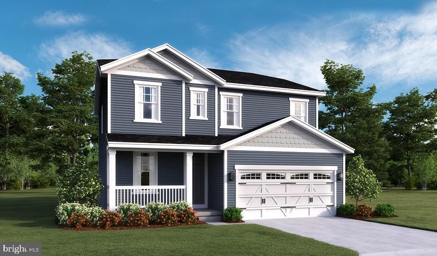 Attached, Exterior, Facade, American Craftsman