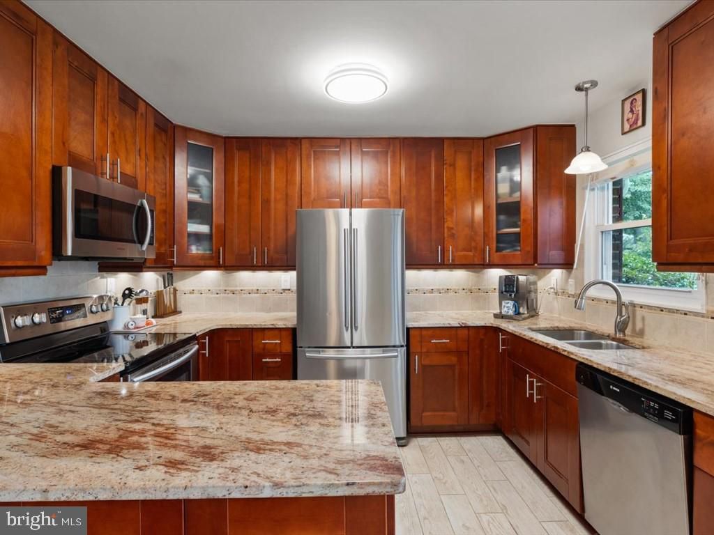 Interior, Kitchen, Pendant Lights, Stainless Steel Appliances, Wood Texture Flooring