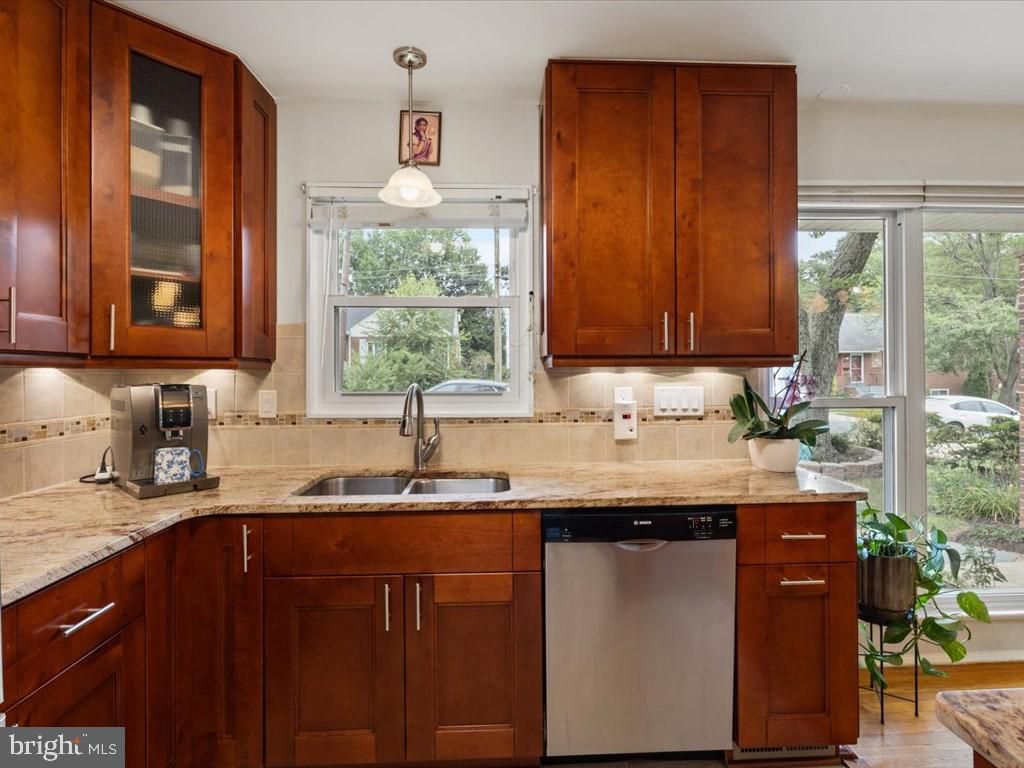Interior, Kitchen, Pendant Lights, Stainless Steel Appliances, Wood Texture Flooring