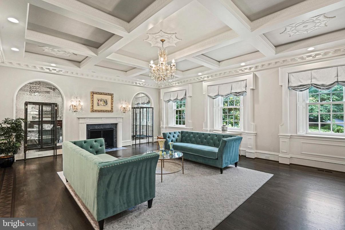 Chandelier, Fireplace, Interior, Living room, Recessed Lighting, Wood Texture Flooring