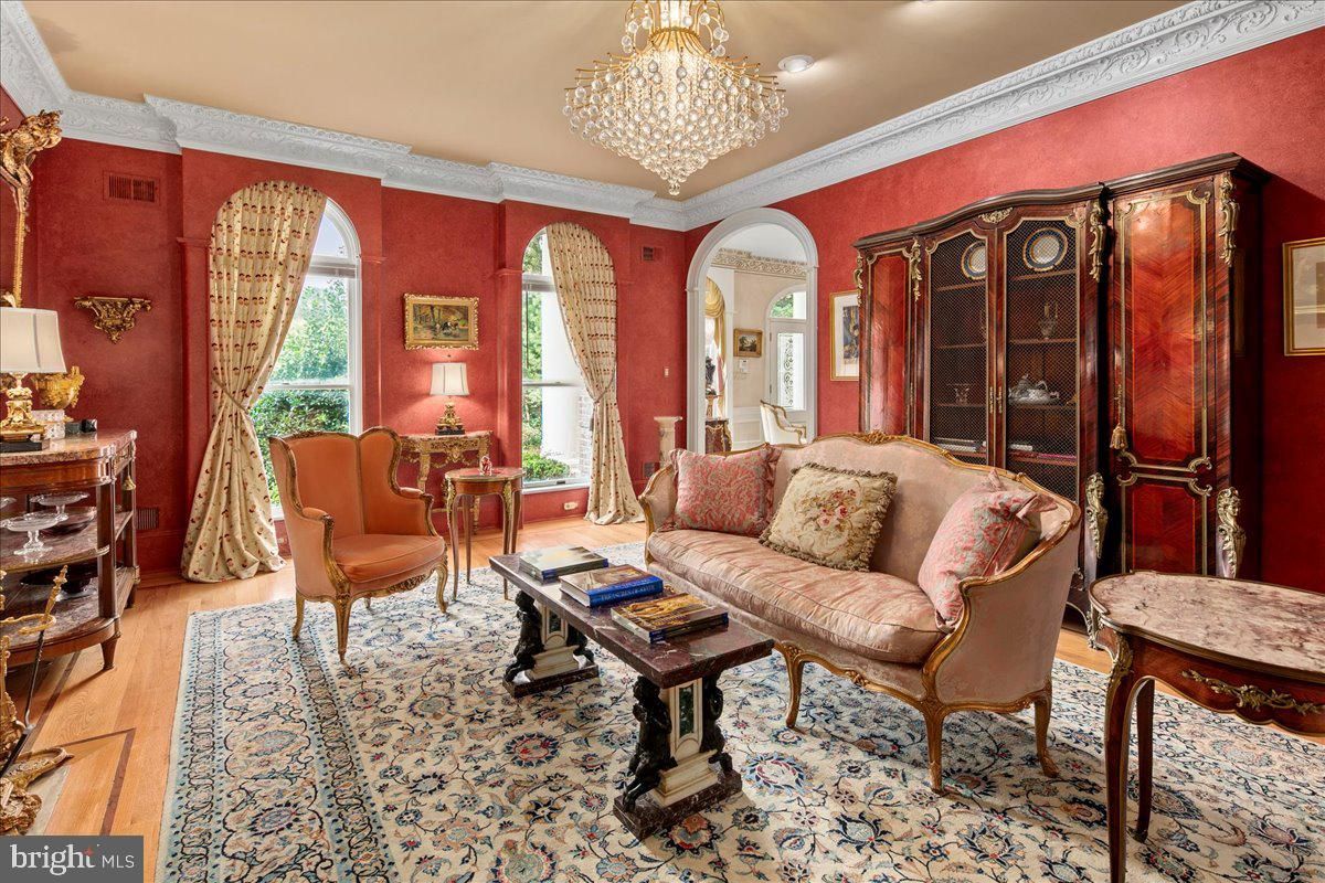 Chandelier, Interior, Living room, Wood Texture Flooring