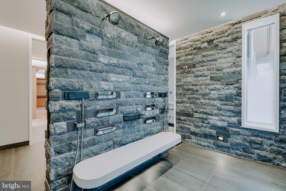 Bathroom, Interior, Recessed Lighting, Stone Walls