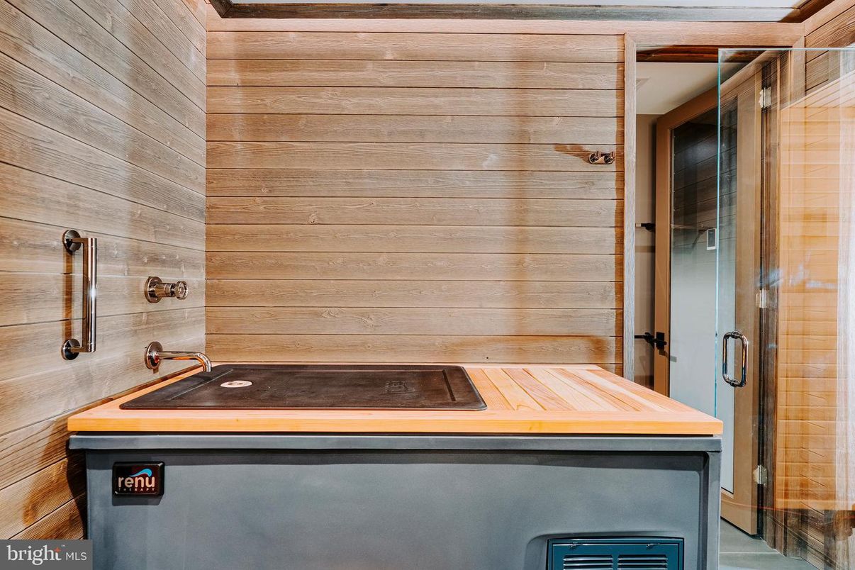 Bathroom, Glass Shower, Interior, Sauna Room