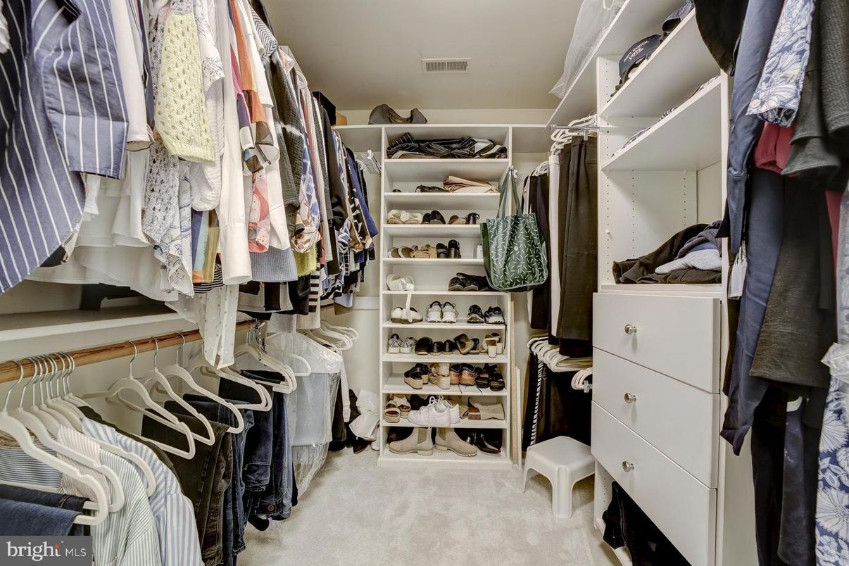 Interior, Walk-in Closets