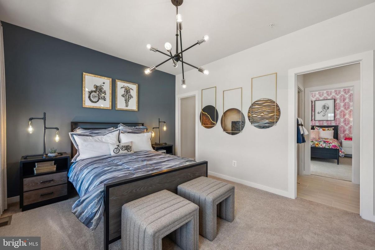 Bedroom, Interior, Pendant Lights