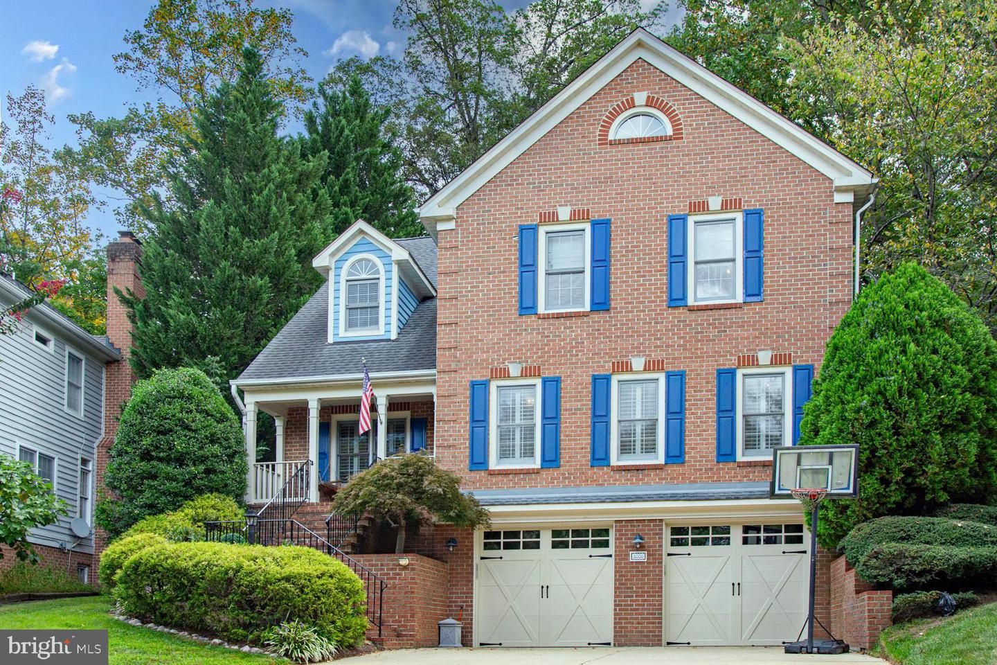 Attached, Exterior, Facade, Brick Facade, Brick Traditional