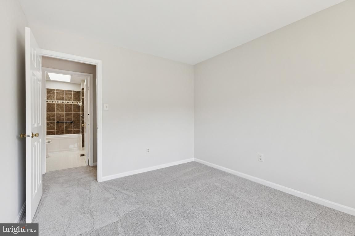 Bathroom, Empty room, Interior