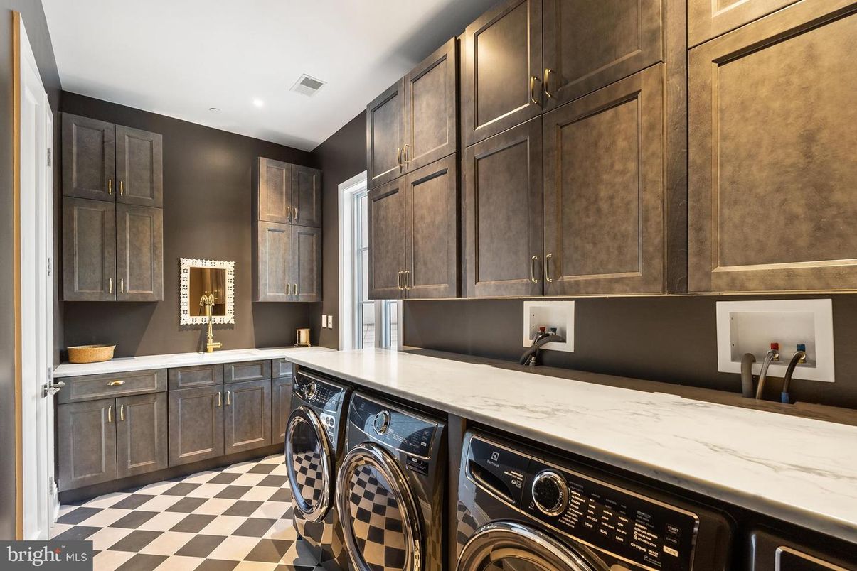 Interior, Recessed Lighting, Washer