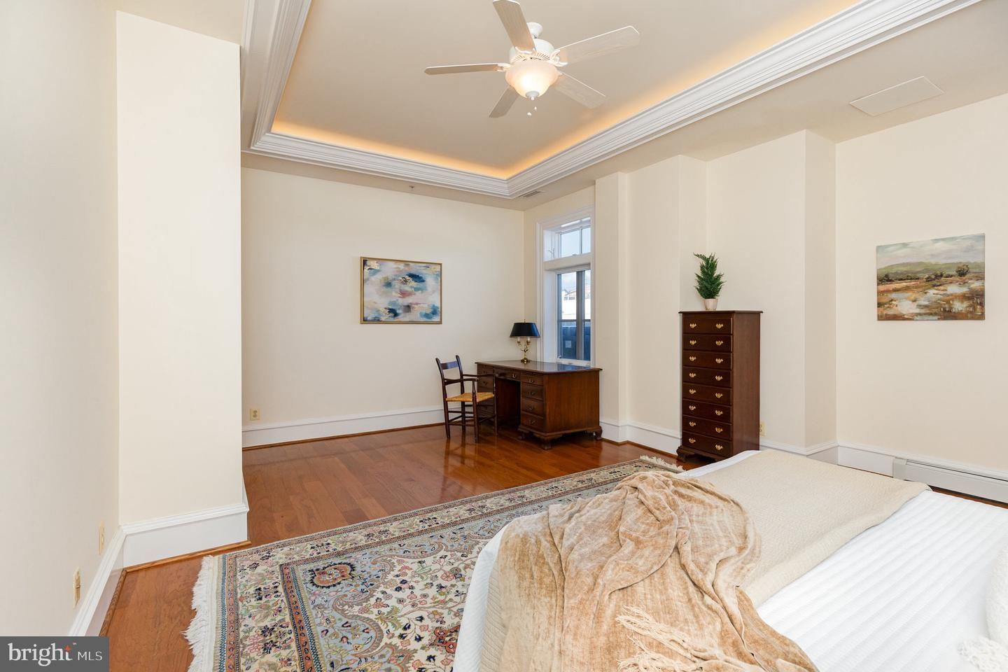 Bedroom, Home Office, Interior, Recessed Lighting, Wood Texture Flooring