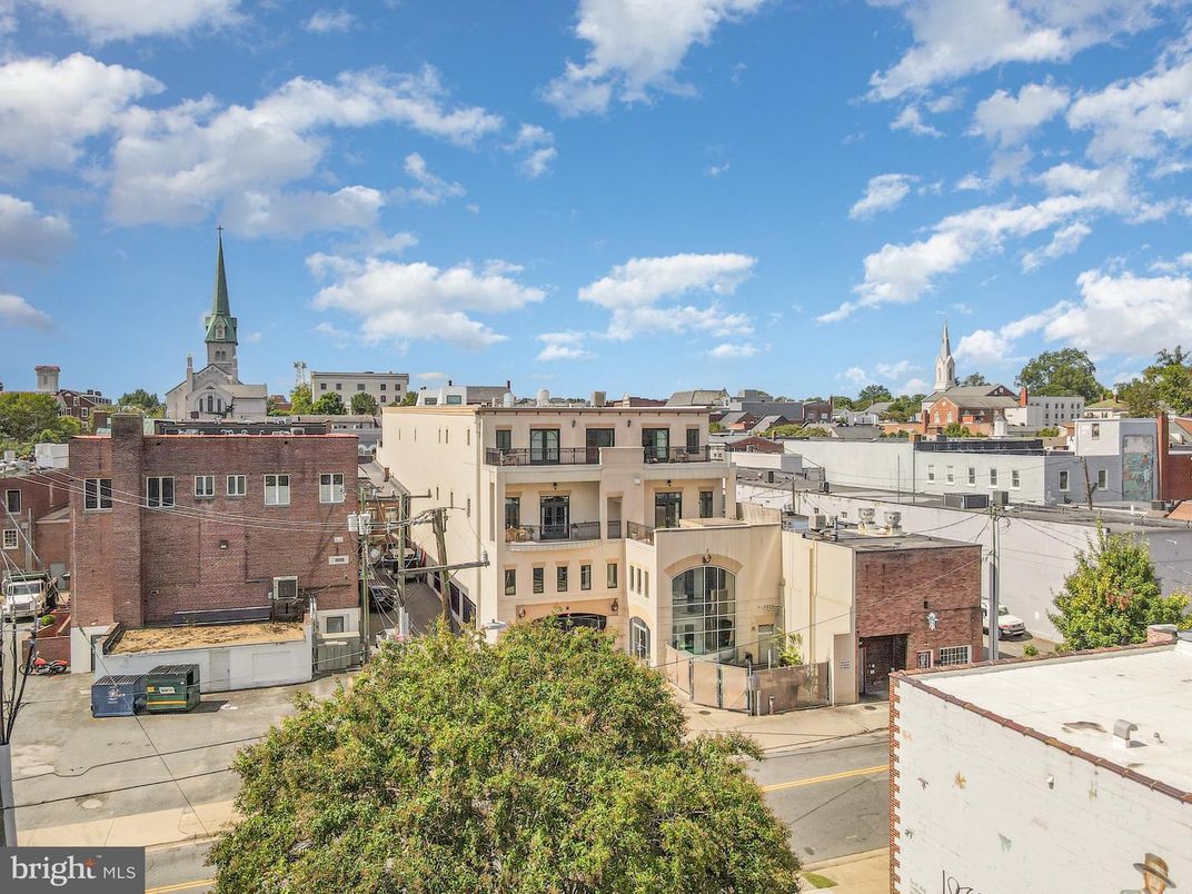 Exterior, Facade, Condo Building