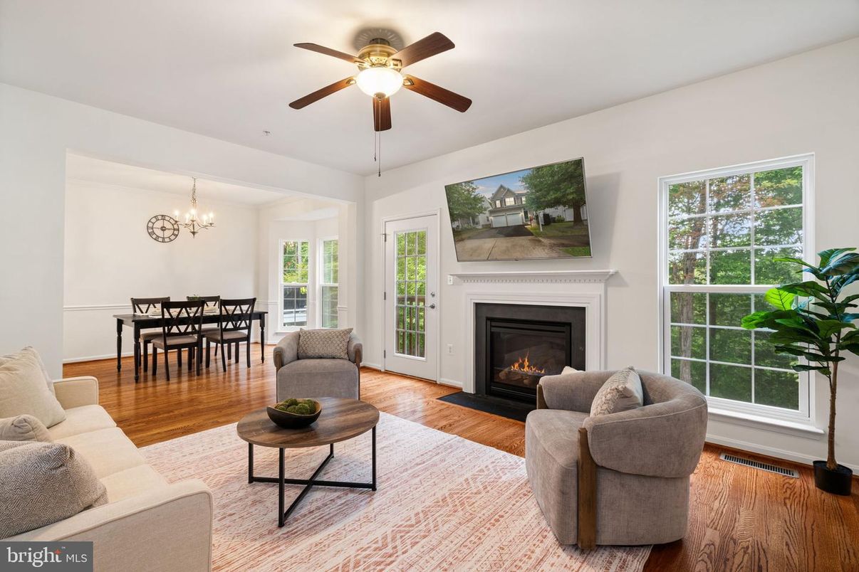 Chandelier, Dining room, Fireplace, Interior, Living room, Wood Texture Flooring