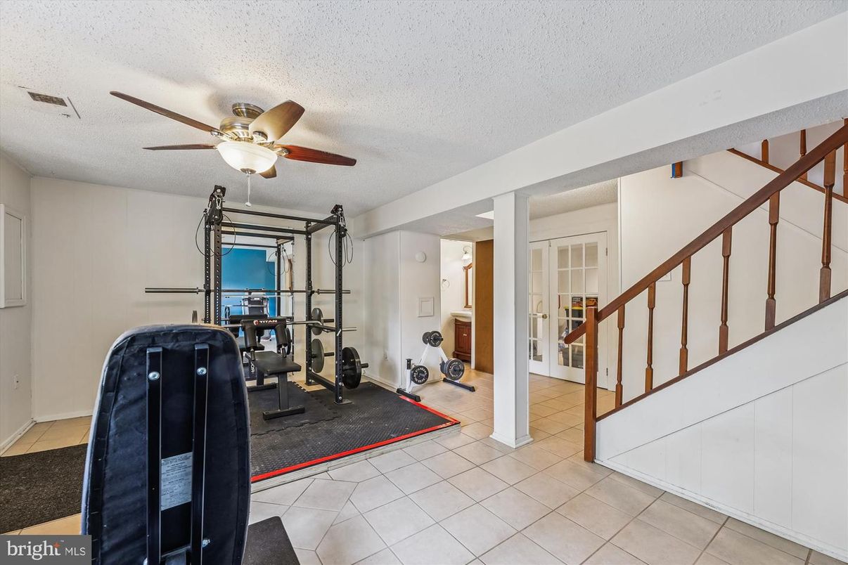 Fitness Equipment, Interior