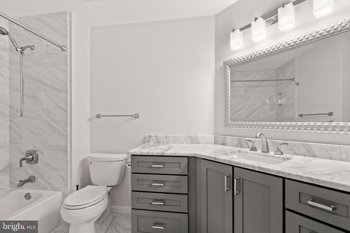 Bathroom, Interior, Marble, Marble Walls