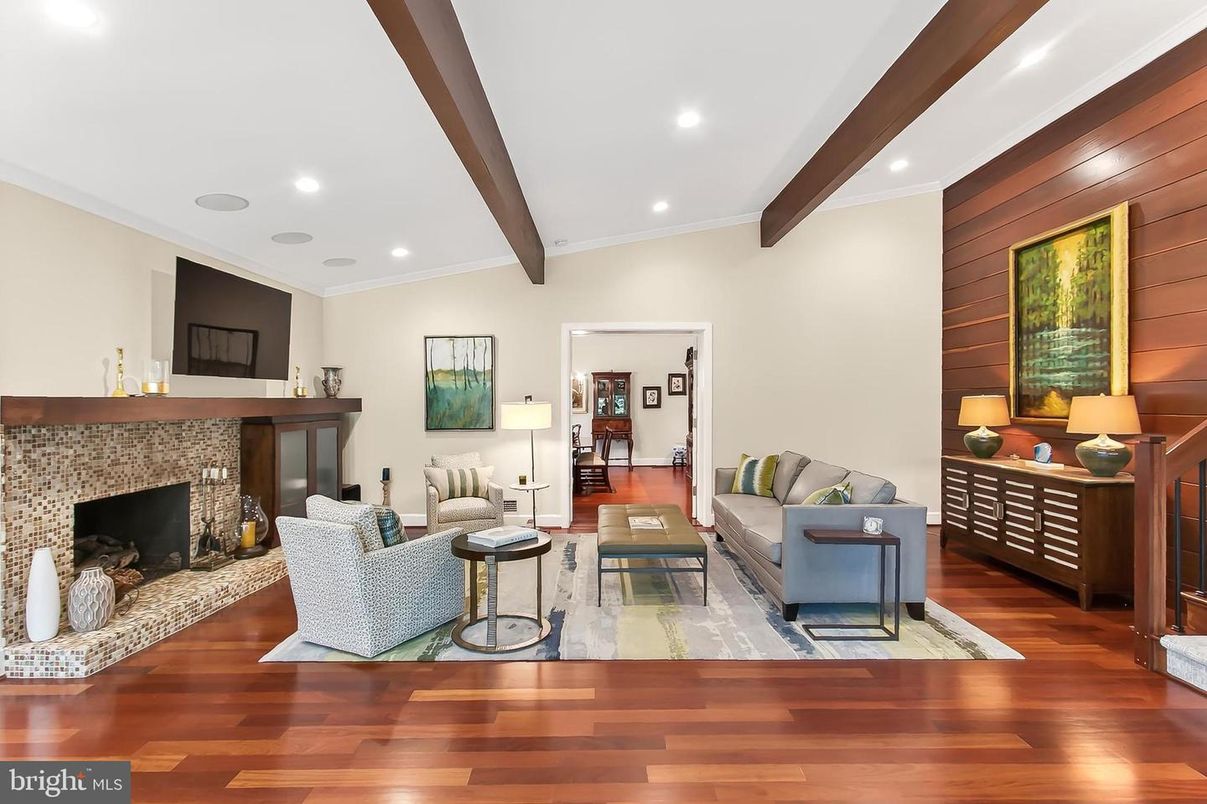 Fireplace, Interior, Living room, Recessed Lighting, Wooden Beams, Wood Texture Flooring