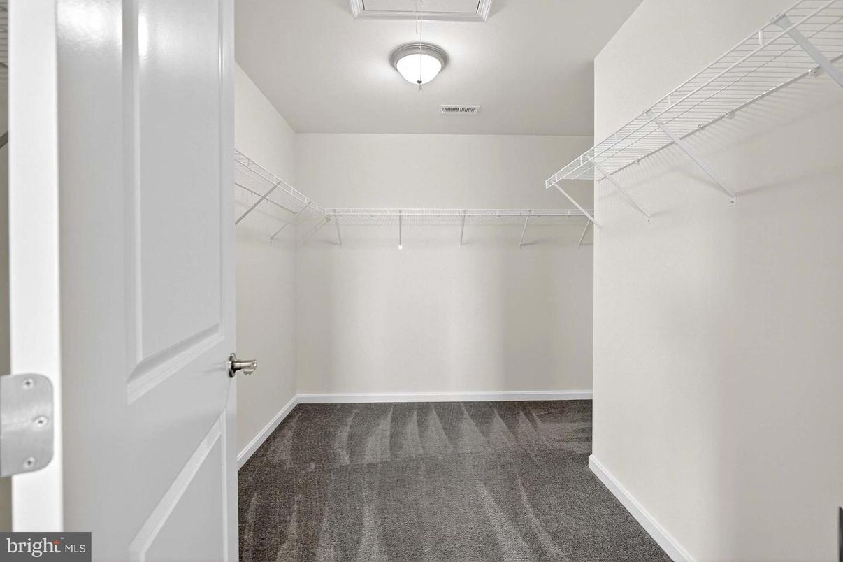 Interior, Walk-in Closets