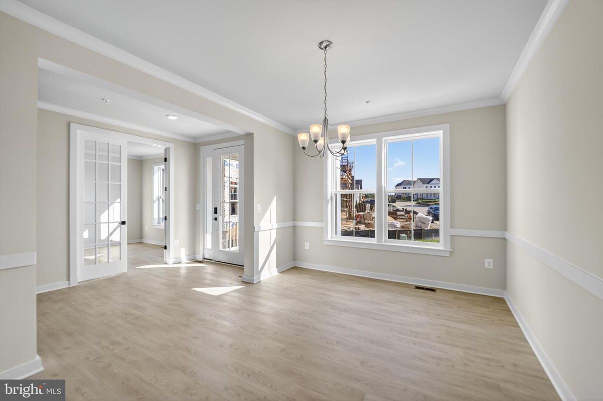 Chandelier, Empty room, Interior, Recessed Lighting, Wood Texture Flooring