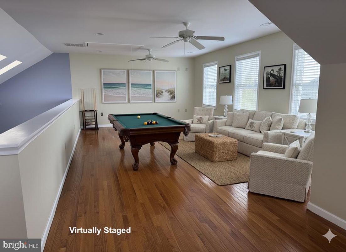 Billiard Table, Game Room, Interior, Living room, Wood Texture Flooring