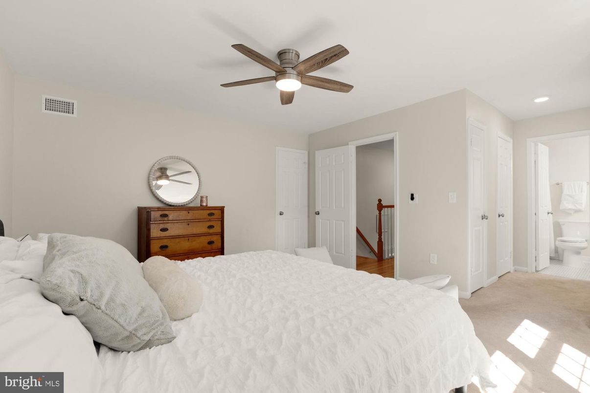 Bedroom, Interior, Recessed Lighting