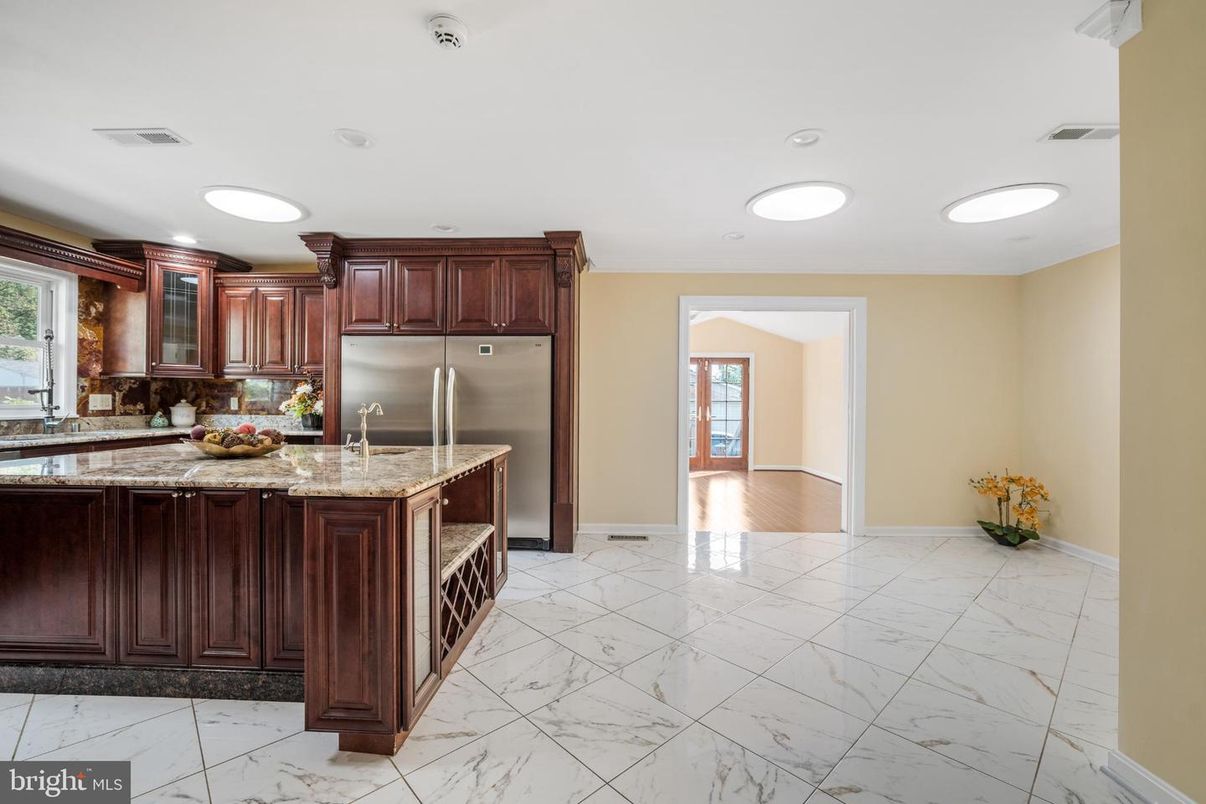 Interior, Kitchen, Marble, Recessed Lighting, Stainless Steel Appliances