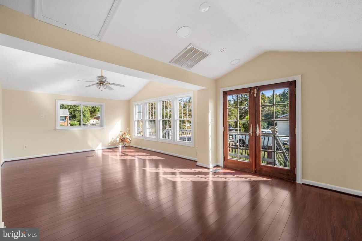 Empty room, Interior, Wood Texture Flooring
