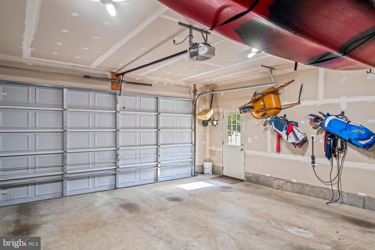 Garage, Interior, Recessed Lighting