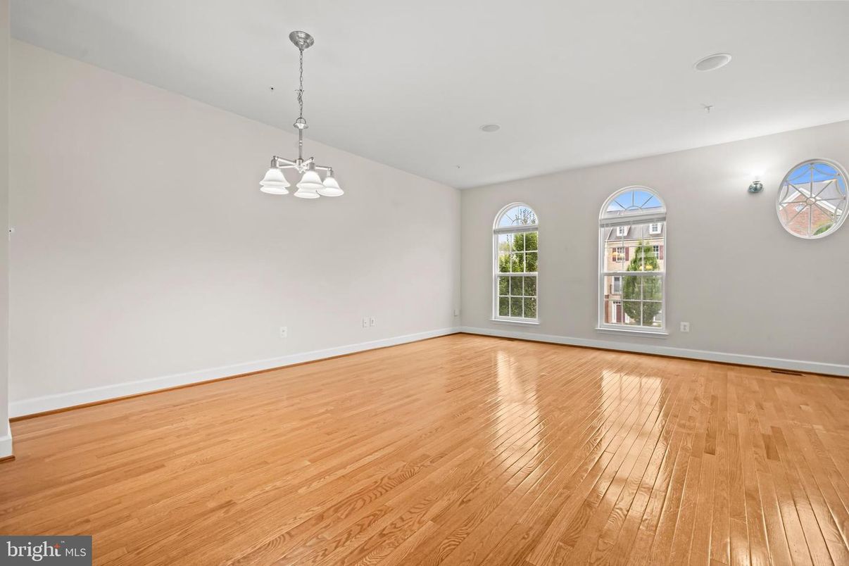Chandelier, Empty room, Interior, Pendant Lights, Wood Texture Flooring