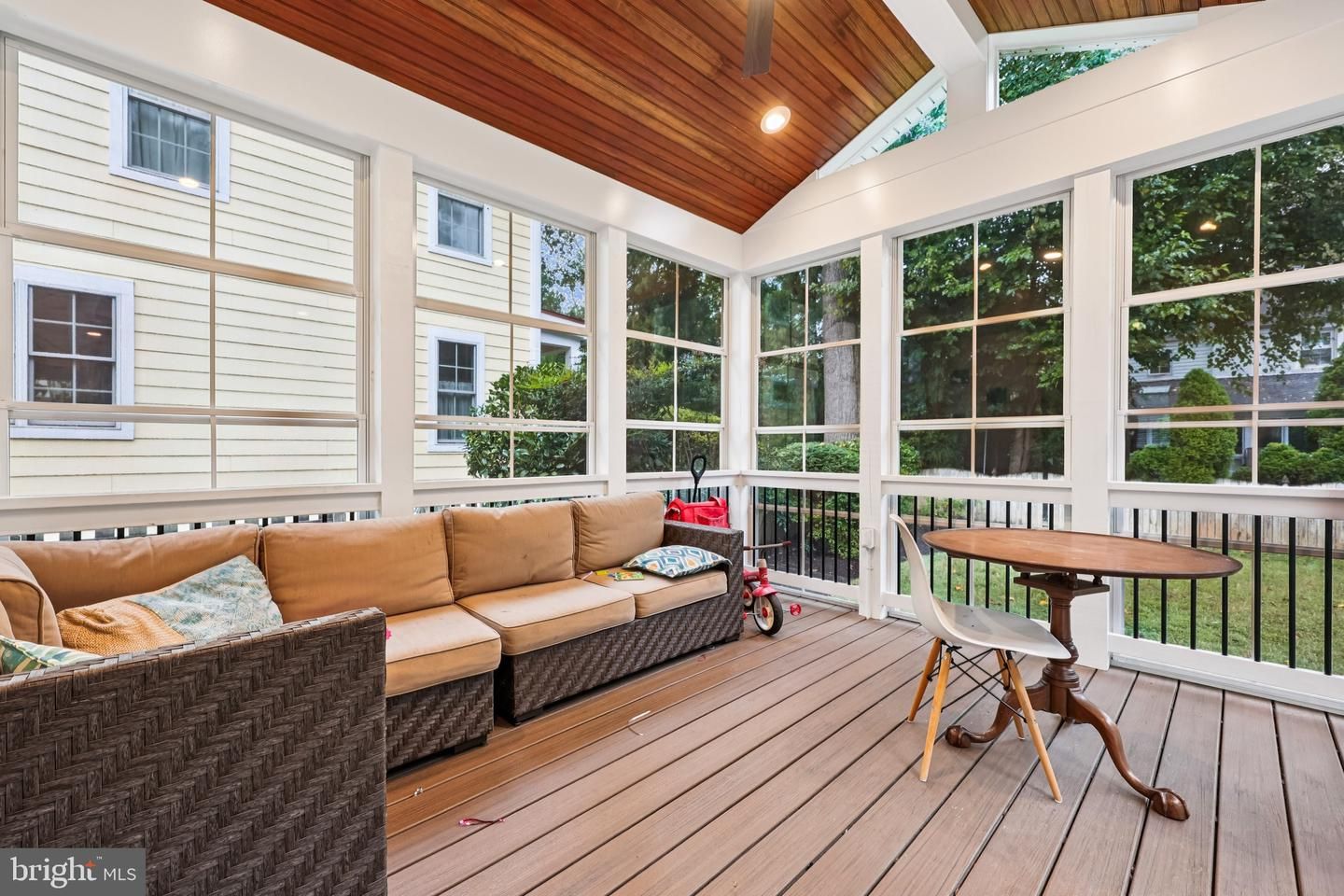 Interior, Living room, Sun Room, Wooden Ceilings, Wood Texture Flooring
