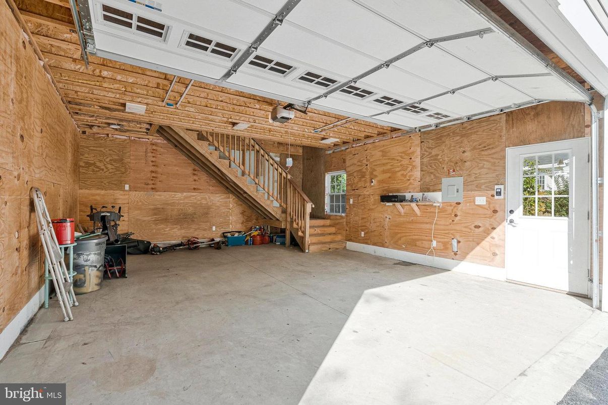 Empty room, Interior, Wooden Walls