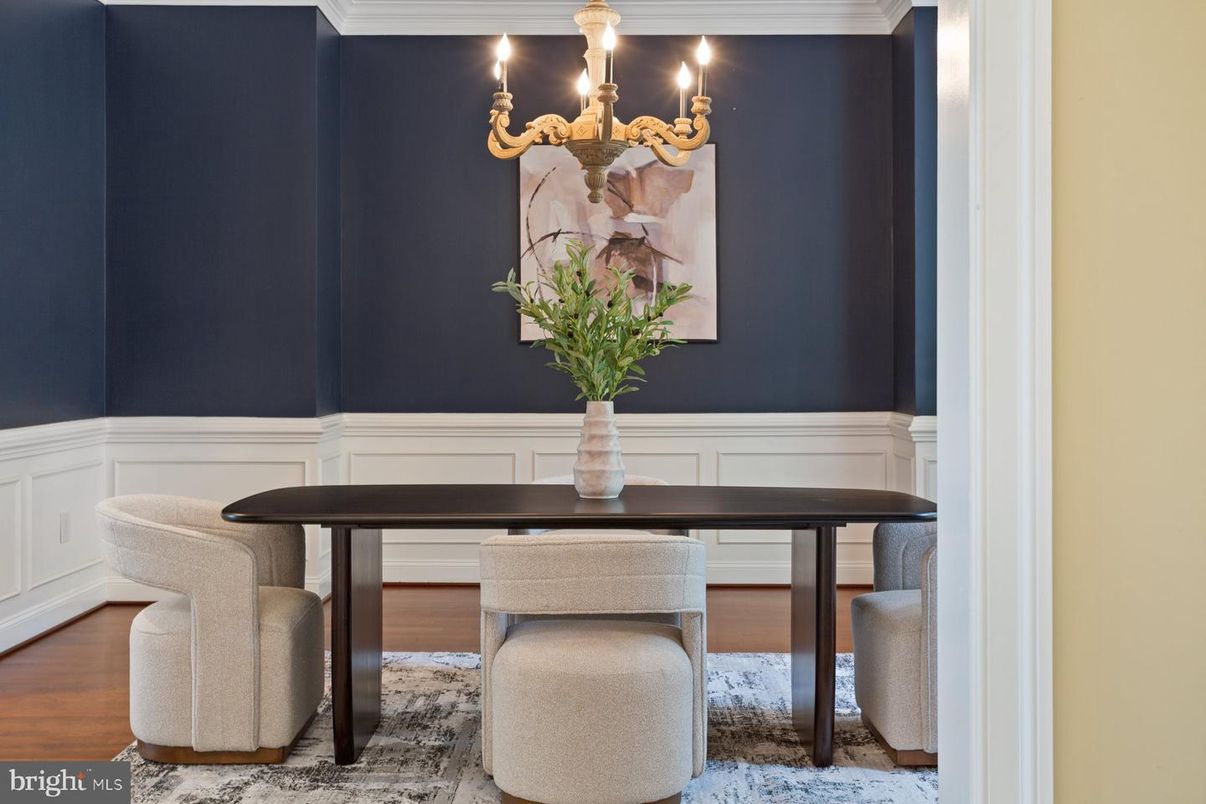 Chandelier, Dining room, Interior, Wood Texture Flooring