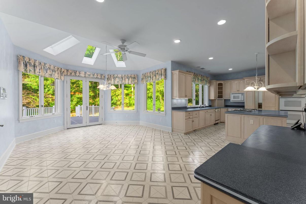 Interior, Kitchen, Pendant Lights, Recessed Lighting