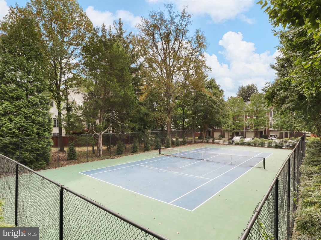 Exterior, Tennis Courts