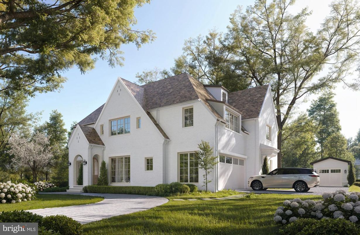 Attached, Detached Garage, Exterior, Facade, Farmhouse