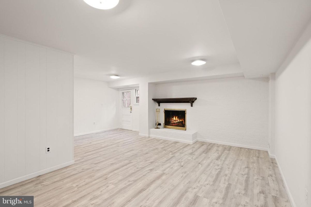 Empty room, Fireplace, Interior, Recessed Lighting, Wood Texture Flooring