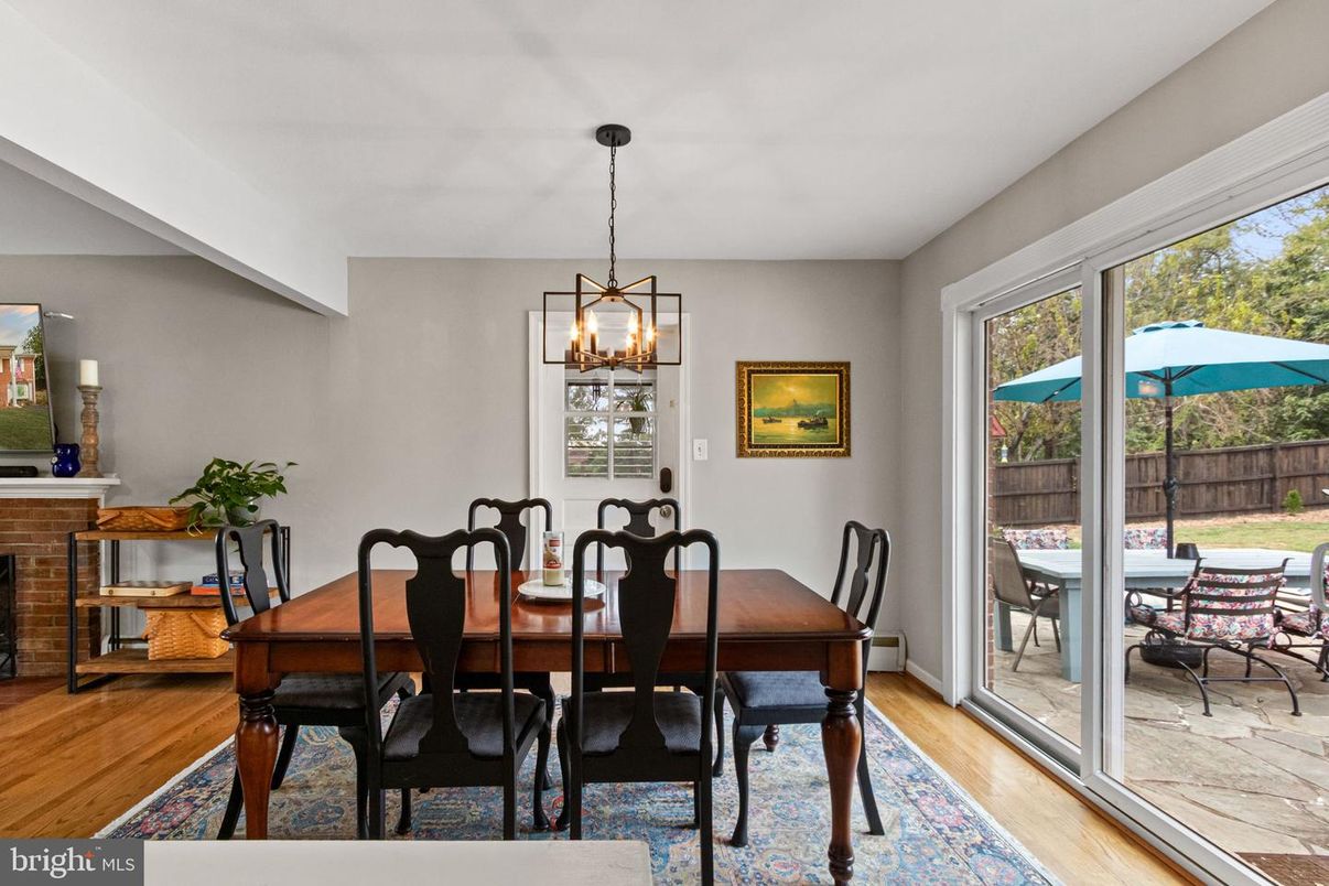 Chandelier, Dining room, Interior, Wood Texture Flooring